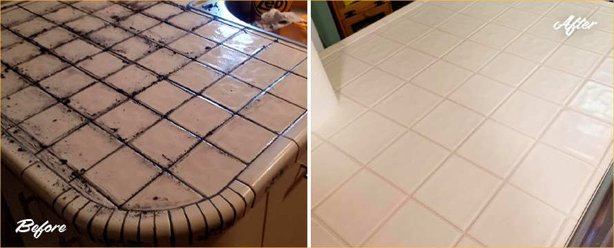 Kitchen Countertop Before and After a Grout Sealing in Gibsonia